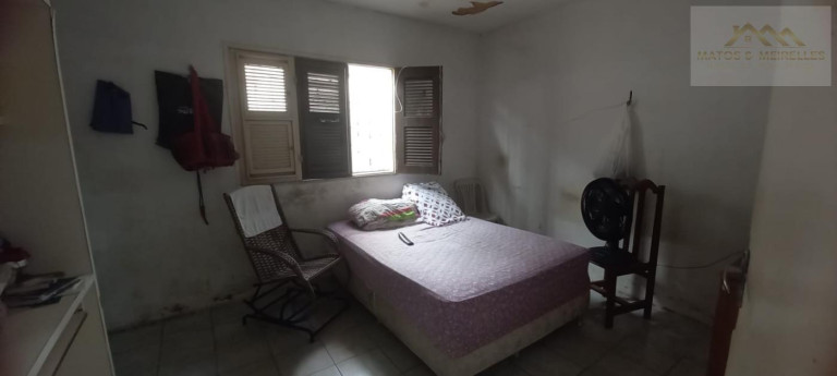 Imagem Casa com 3 Quartos à Venda, 235 m² em Bonsucesso - Fortaleza Imagem Casa com 3 Quartos à Venda, 235 m² em Bonsucesso - Fortaleza
