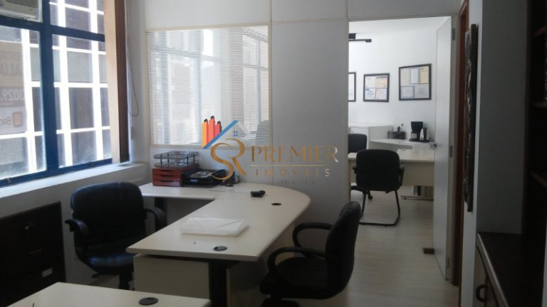 Sala Comercial à Venda, 42 m² em Centro - Florianópolis