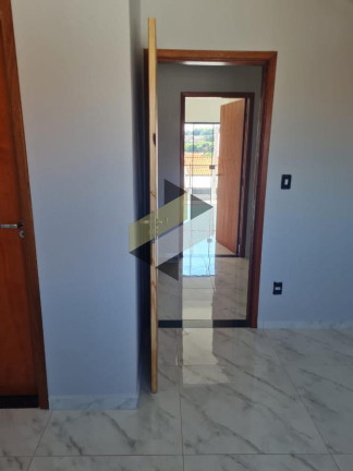 Imagem Casa com 2 Quartos à Venda, 75 m² em Jardim Simus - Sorocaba Imagem Casa com 2 Quartos à Venda, 75 m² em Jardim Simus - Sorocaba