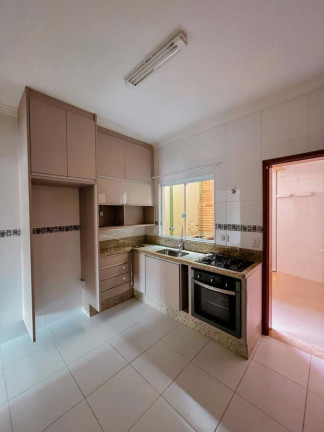 Imagem Casa com 2 Quartos à Venda, 125 m² em Vila Boaçava - São Paulo Imagem Casa com 2 Quartos à Venda, 125 m² em Vila Boaçava - São Paulo
