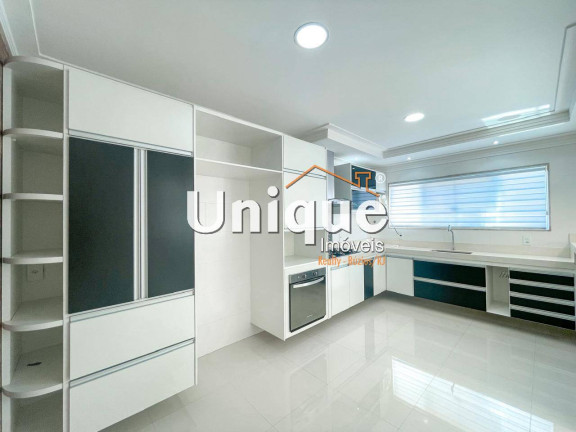 Imagem Casa com 4 Quartos à Venda, 360 m² em Nova São Pedro - São Pedro Da Aldeia