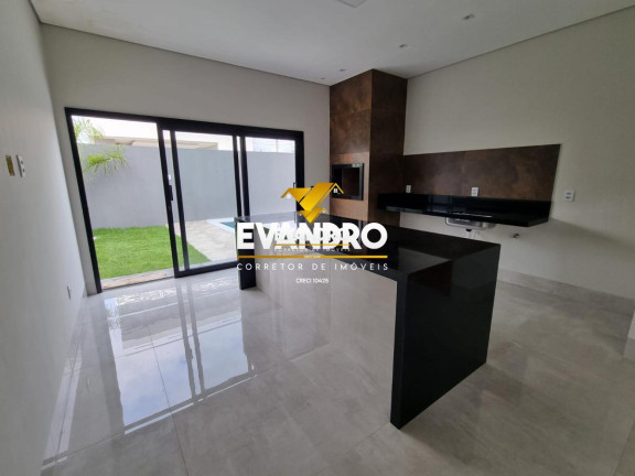 Imagem Casa com 4 Quartos à Venda, 145 m² em Condomínio Primor Das Torres - Cuiabá