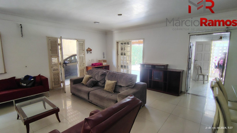 Imagem Casa com 5 Quartos à Venda, 254 m² em Sapiranga - Fortaleza Imagem Casa com 5 Quartos à Venda, 254 m² em Sapiranga - Fortaleza