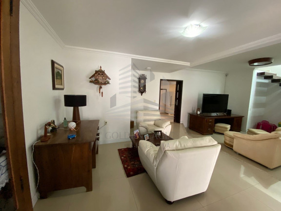 Imagem Casa com 4 Quartos à Venda, 380 m² em São João - Itajaí Imagem Casa com 4 Quartos à Venda, 380 m² em São João - Itajaí