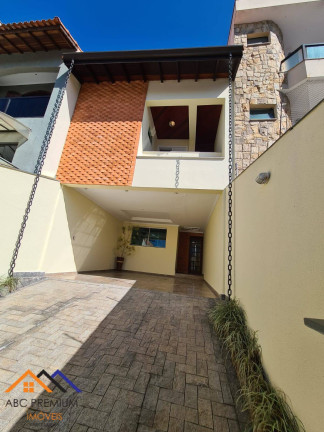 Casa com 3 Quartos à Venda,  em Vila Pires - Santo André