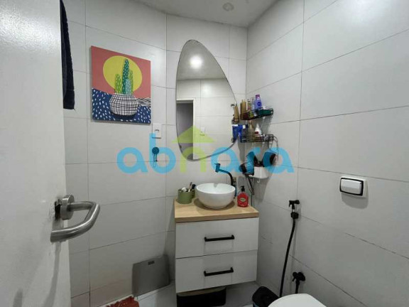 Imagem Apartamento com 3 Quartos à Venda, 100 m² em Copacabana - Rio De Janeiro