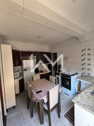 Imagem Casa com 4 Quartos à Venda, 160 m² em Jardim Arapongas - Guarulhos Imagem Casa com 4 Quartos à Venda, 160 m² em Jardim Arapongas - Guarulhos