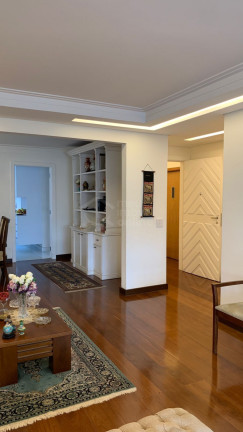 Imagem Apartamento com 4 Quartos à Venda, 206 m² Imagem Apartamento com 4 Quartos à Venda, 206 m²