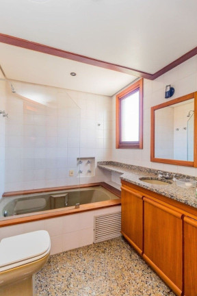 Imagem Apartamento com 3 Quartos à Venda, 172 m² em Petrópolis - Porto Alegre