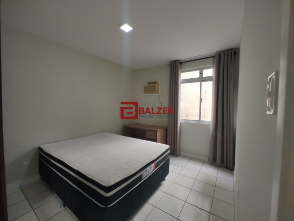 Imagem Apartamento com 2 Quartos à Venda, 72 m² em Centro - Florianópolis Imagem Apartamento com 2 Quartos à Venda, 72 m² em Centro - Florianópolis