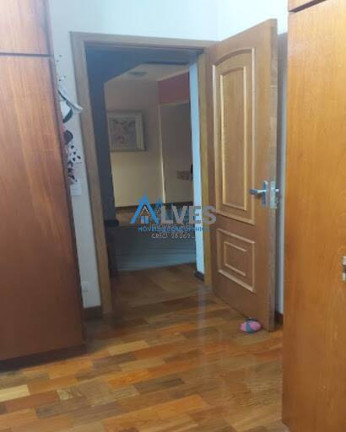 Imagem Casa com 3 Quartos à Venda, 154 m² em Vila Scarpelli - Santo André