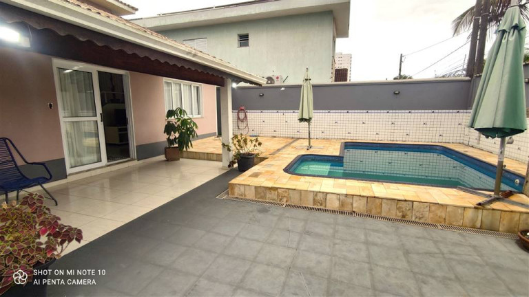 Imagem Sobrado com 4 Quartos à Venda, 267 m² em Balneario Florida - Praia Grande