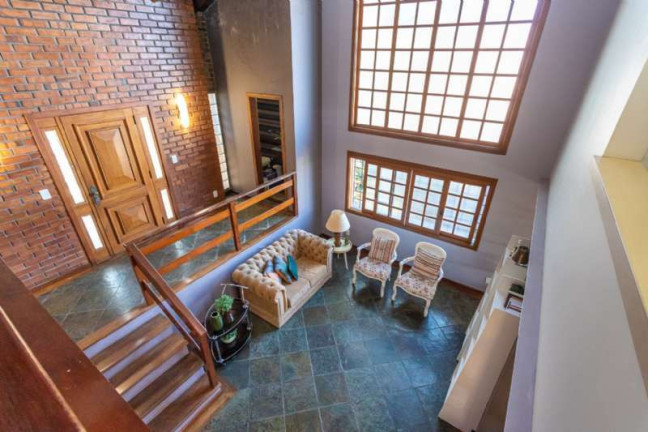 Imagem Casa com 4 Quartos à Venda, 351 m² em Nonoai - Porto Alegre