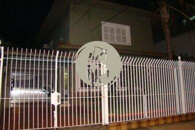 Casa com 3 Quartos à Venda, 340 m² em Embare - Santos