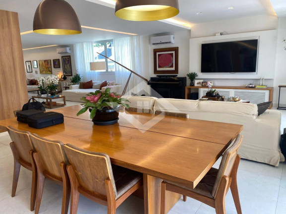 Imagem Casa com 6 Quartos à Venda, 1.000 m² em Barra Da Tijuca - Rio De Janeiro