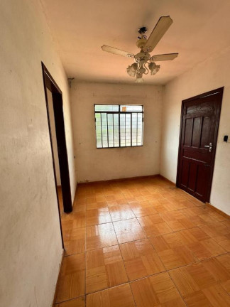 Imagem Casa com 3 Quartos à Venda, 73 m² em Leonor - Londrina