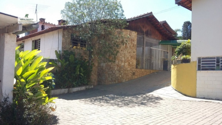 Imagem Chácara com 3 Quartos à Venda, 400 m² em Caetê - São Roque Imagem Chácara com 3 Quartos à Venda, 400 m² em Caetê - São Roque