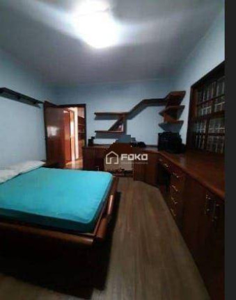 Imagem Sobrado com 5 Quartos à Venda ou Locação, 500 m² em Vila Galvão - Guarulhos Imagem Sobrado com 5 Quartos à Venda ou Locação, 500 m² em Vila Galvão - Guarulhos
