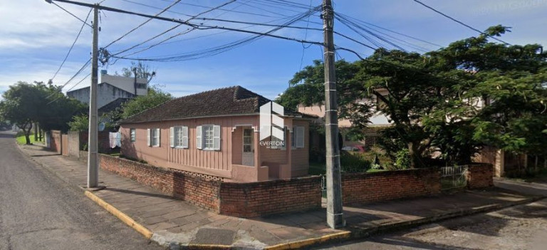 Imagem Casa com 3 Quartos à Venda, 375 m² em Nossa Senhora De Fátima - Santa Maria Imagem Casa com 3 Quartos à Venda, 375 m² em Nossa Senhora De Fátima - Santa Maria