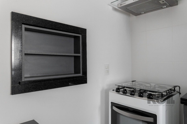 Imagem Apartamento com 1 Quarto para Alugar, 60 m² em Jardim Do Salso - Porto Alegre