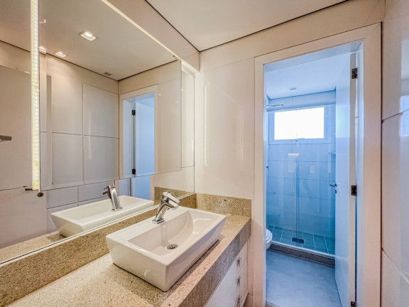 Imagem Apartamento com 3 Quartos à Venda, 120 m² em Petrópolis - Porto Alegre