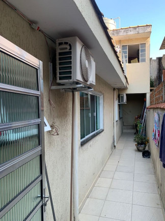 Imagem Casa com 3 Quartos à Venda, 116 m² em Vila Virgínia - Itaquaquecetuba Imagem Casa com 3 Quartos à Venda, 116 m² em Vila Virgínia - Itaquaquecetuba