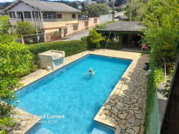 Chácara com 3 Quartos à Venda, 180 m² em Odorico - Mairiporã