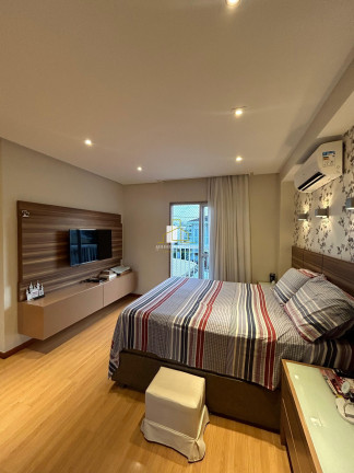 Imagem Casa com 4 Quartos à Venda, 230 m² em Colina De Laranjeiras - Serra Imagem Casa com 4 Quartos à Venda, 230 m² em Colina De Laranjeiras - Serra