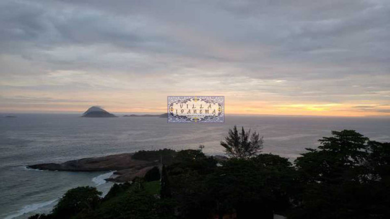 Imagem Apartamento com 2 Quartos à Venda, 87 m² em Copacabana - Rio De Janeiro Imagem Apartamento com 2 Quartos à Venda, 87 m² em Copacabana - Rio De Janeiro