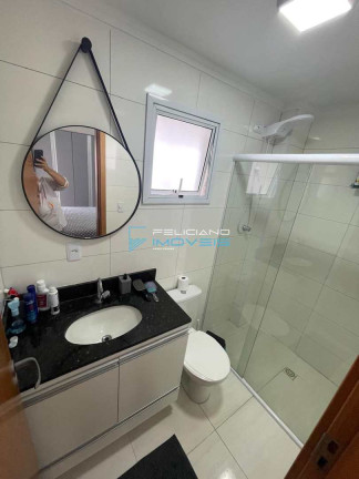 Imagem Apartamento com 2 Quartos à Venda, 65 m² em Ocian - Praia Grande