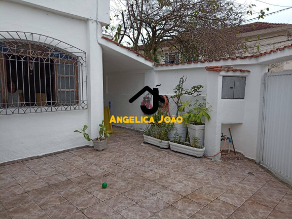 Imagem Sobrado com 3 Quartos à Venda, 104 m² em Vila Valenca - São Vicente