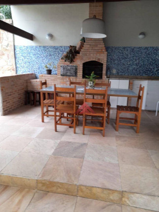 Imagem Casa com 6 Quartos à Venda, 300 m² em Piratininga - Niterói Imagem Casa com 6 Quartos à Venda, 300 m² em Piratininga - Niterói