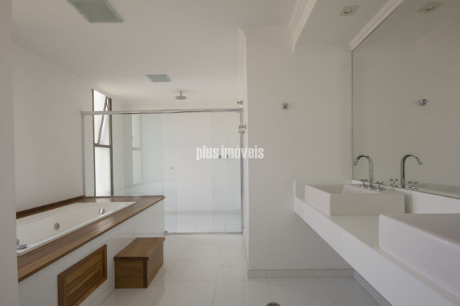Imagem Apartamento com 4 Quartos à Venda, 424 m² em Morumbi - São Paulo Imagem Apartamento com 4 Quartos à Venda, 424 m² em Morumbi - São Paulo