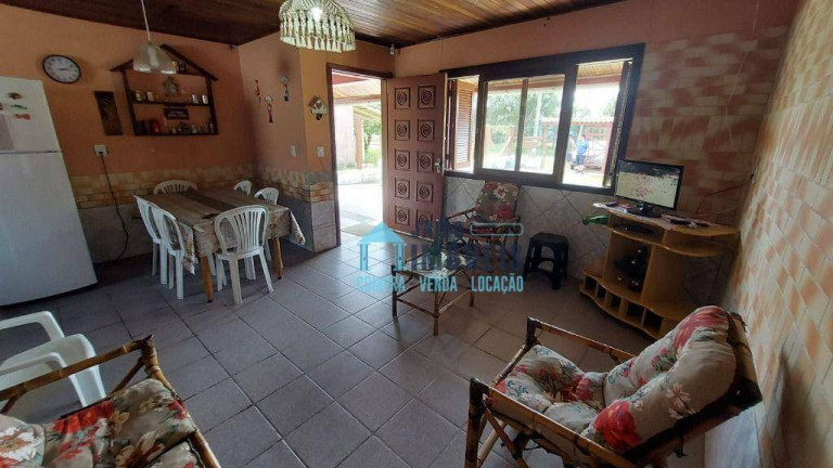 Imagem Casa com 3 Quartos à Venda, 300 m² em Costa Do Sol - Cidreira Imagem Casa com 3 Quartos à Venda, 300 m² em Costa Do Sol - Cidreira
