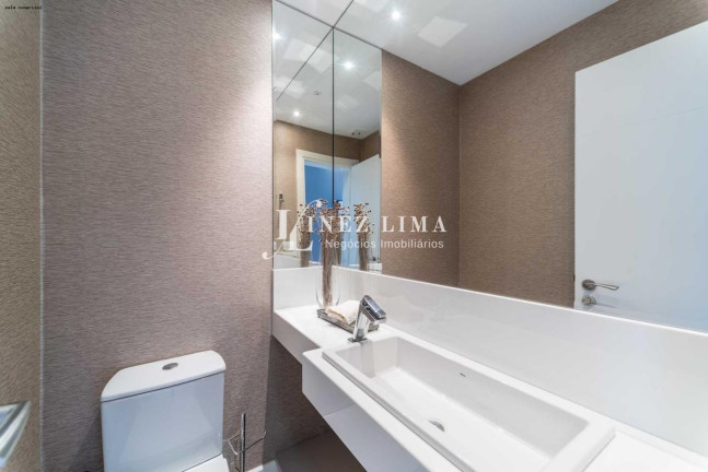Imagem Apartamento com 3 Quartos à Venda, 166 m² em Praia Brava - Itajaí