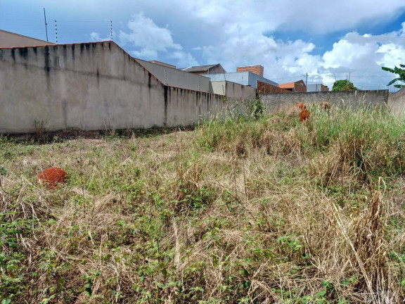 Terreno à Venda, 360 m² em Gran Ville - Anápolis