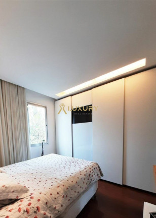 Imagem Imóvel com 4 Quartos à Venda, 142 m² em Sagrada Família - Belo Horizonte Imagem Imóvel com 4 Quartos à Venda, 142 m² em Sagrada Família - Belo Horizonte
