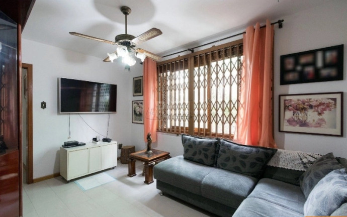 Imagem Apartamento com 3 Quartos à Venda, 81 m² em Teresópolis - Porto Alegre
