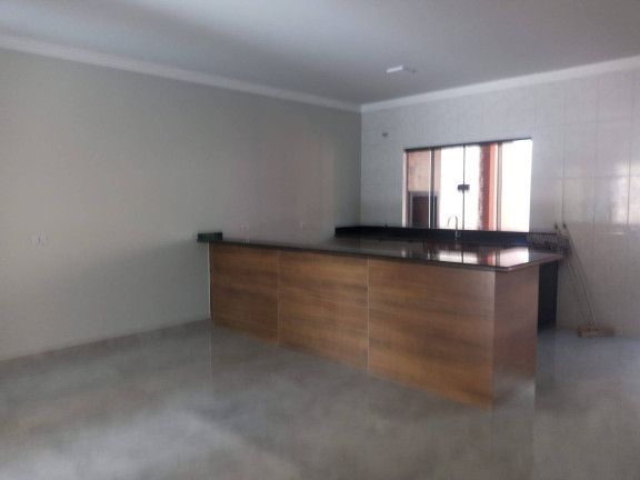 Imagem Casa com 3 Quartos à Venda, 300 m² em Vibonatti - Sabáudia Imagem Casa com 3 Quartos à Venda, 300 m² em Vibonatti - Sabáudia