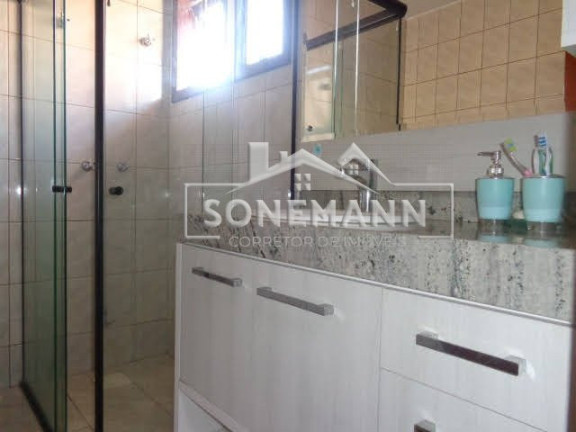Imagem Casa com 3 Quartos à Venda, 205 m² em Parque São Jorge - Florianópolis