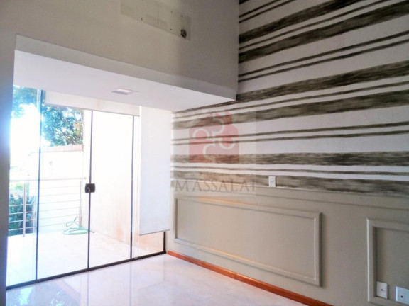 Imagem Casa com 4 Quartos à Venda, 350 m² em Vila Assunção - Porto Alegre