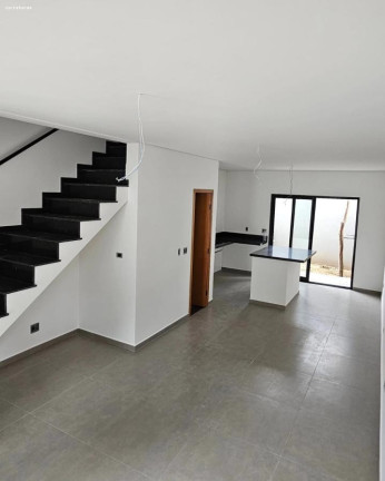 Imagem Sobrado com 2 Quartos à Venda, em Boiçucanga - São Sebastião Imagem Sobrado com 2 Quartos à Venda, em Boiçucanga - São Sebastião