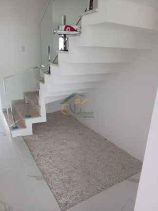 Imagem Sobrado com 3 Quartos à Venda, 168 m² em Jardim Das Américas - Curitiba Imagem Sobrado com 3 Quartos à Venda, 168 m² em Jardim Das Américas - Curitiba