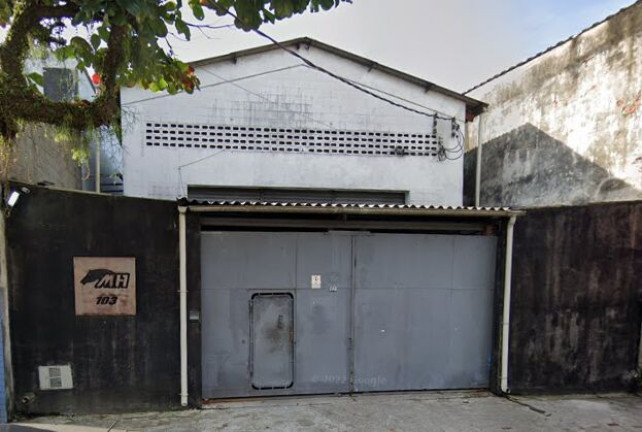 Imóvel Comercial à Venda, 100 m² em Macuco - Santos