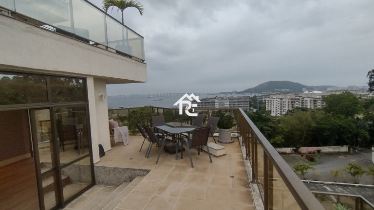 Apartamento com 1 Quarto à Venda, 125 m² em Gragoatá - Niterói