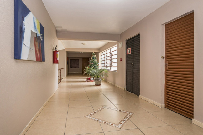 Imagem Imóvel com 2 Quartos à Venda, 58 m² em Petrópolis - Porto Alegre Imagem Imóvel com 2 Quartos à Venda, 58 m² em Petrópolis - Porto Alegre