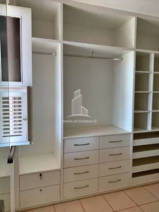 Imagem Casa de Condomínio com 4 Quartos à Venda, 330 m² em Sapiranga (coité) - Fortaleza Imagem Casa de Condomínio com 4 Quartos à Venda, 330 m² em Sapiranga (coité) - Fortaleza
