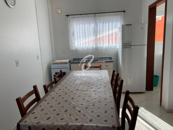 Imagem Apartamento com 3 Quartos para Temporada, em Mariscal - Bombinhas Imagem Apartamento com 3 Quartos para Temporada, em Mariscal - Bombinhas