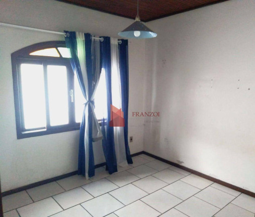 Imagem Casa com 3 Quartos à Venda, 100 m² em Dom Bosco - Itajaí