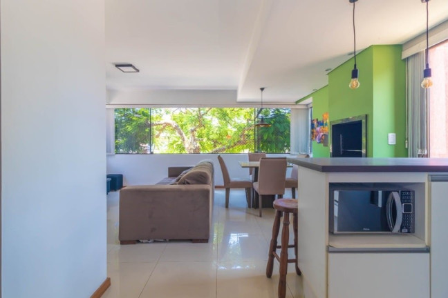 Apartamento com 2 Quartos à Venda, 82 m² em Passo Da Areia - Porto Alegre